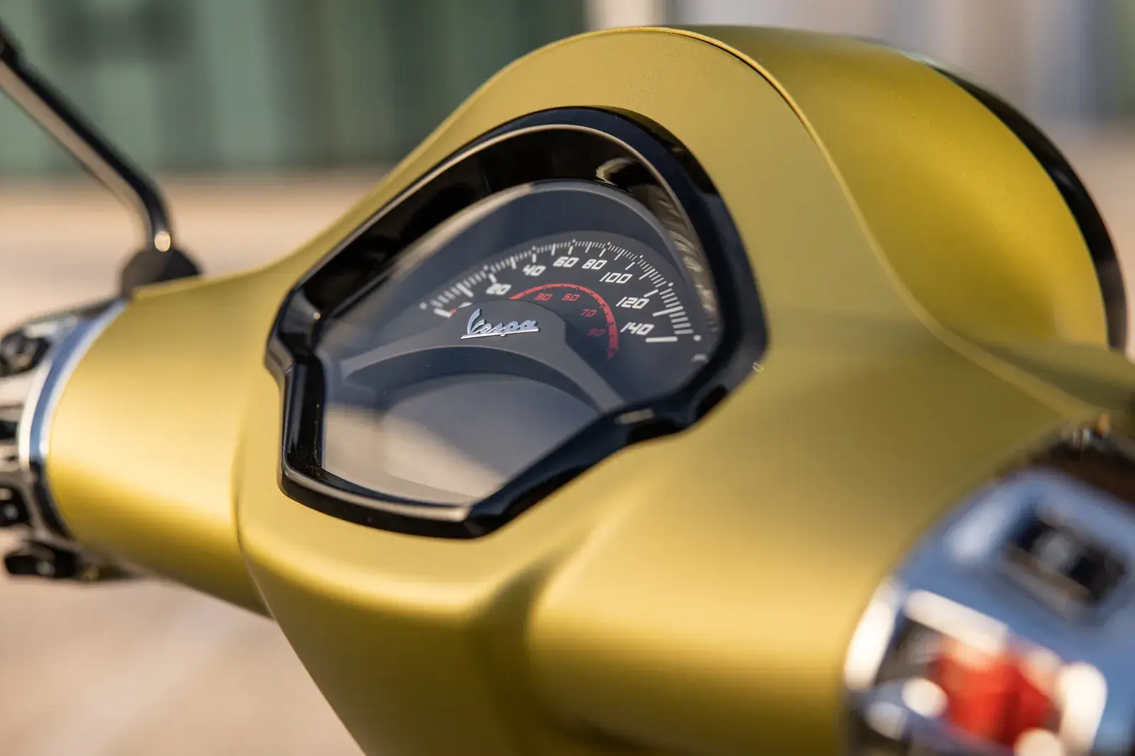 /images/models/gts-300-sport/gallery/4.webp